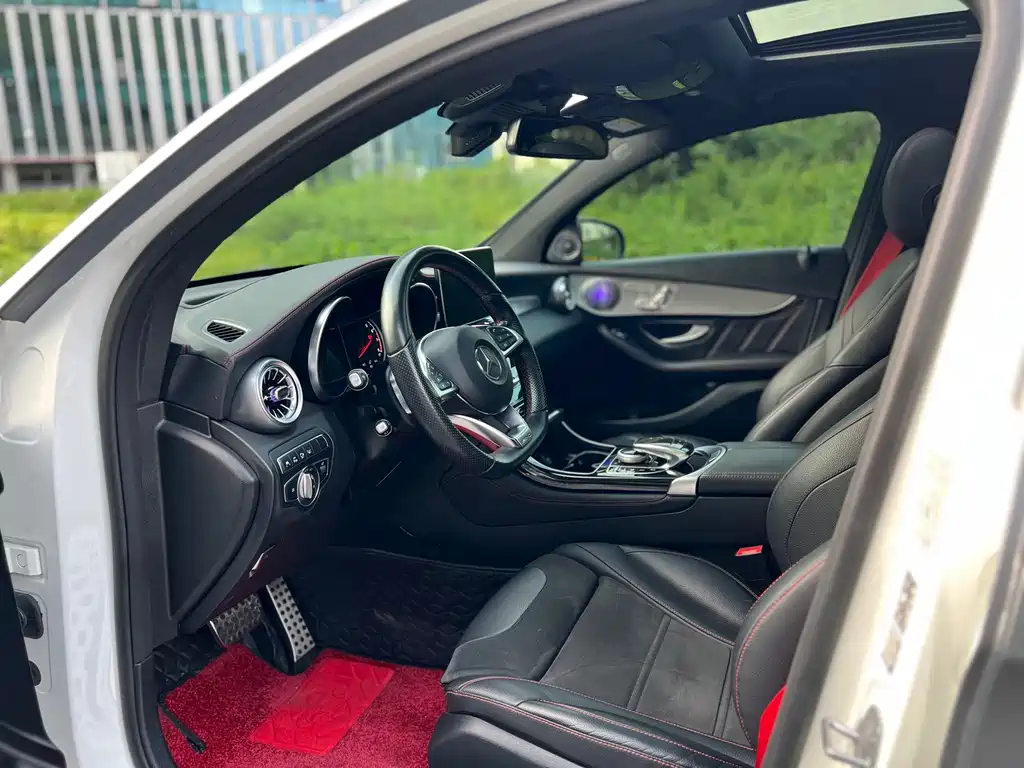 Mercedes-Benz GLC Coupe AMG AMG GLC 43 4MATIC Coupe SUV Special Edition, фото 5