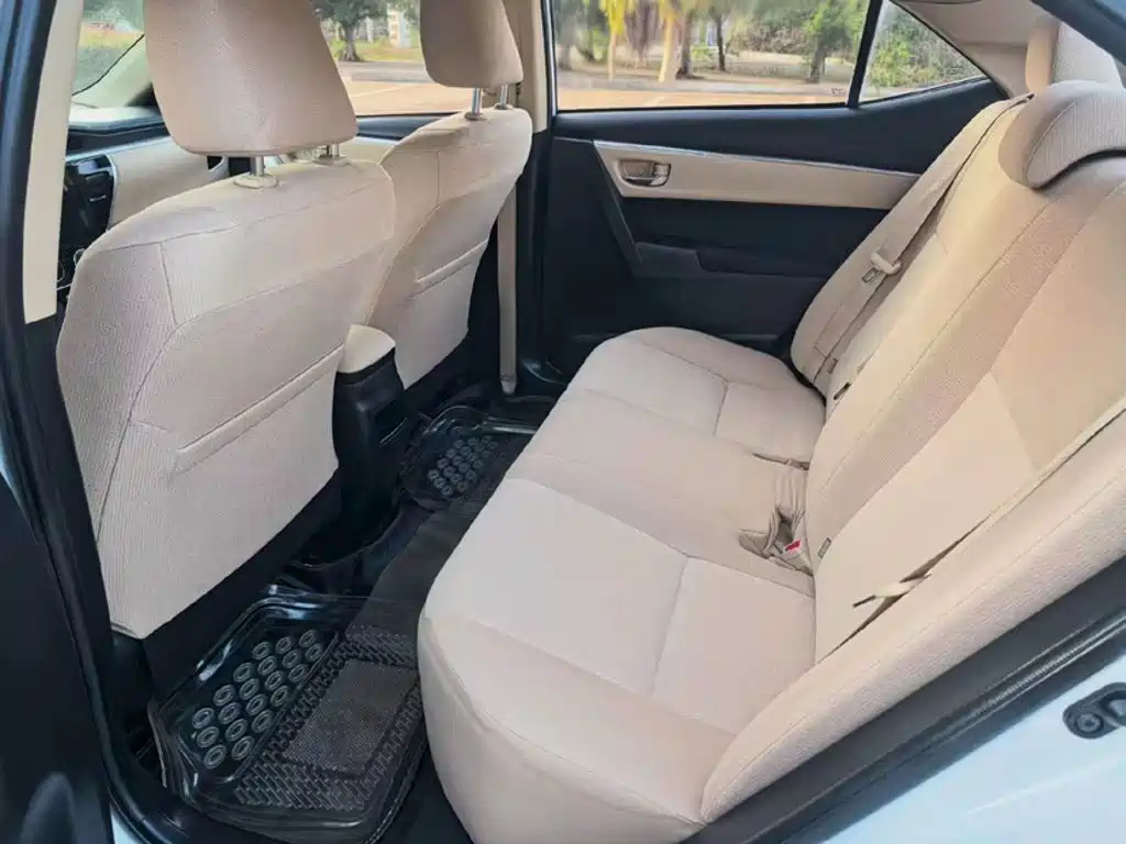 Toyota Corolla — миниатюра 10