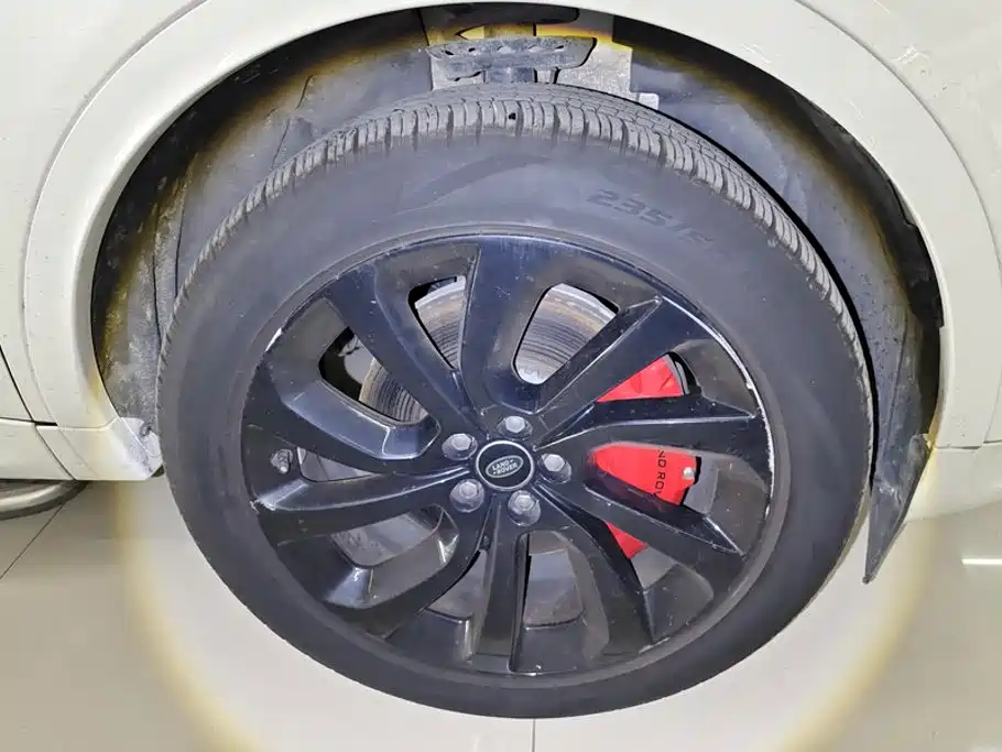 Land Rover Discovery Sport — миниатюра 6