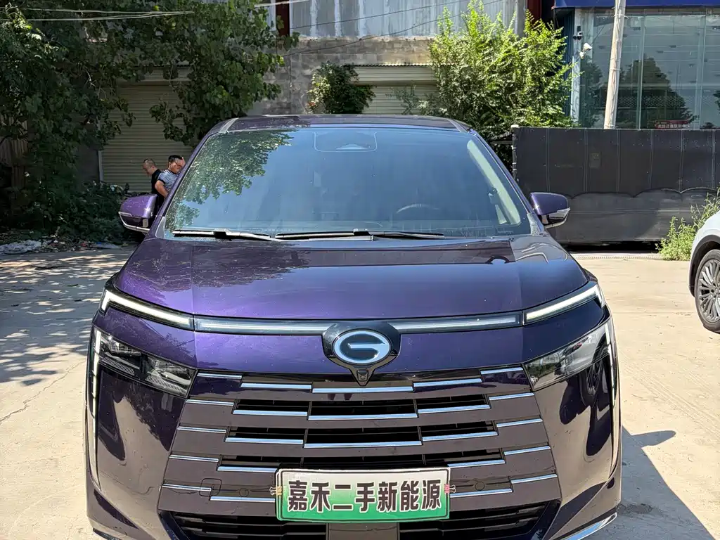 GAC Motor Trumpchi E8 PHEV