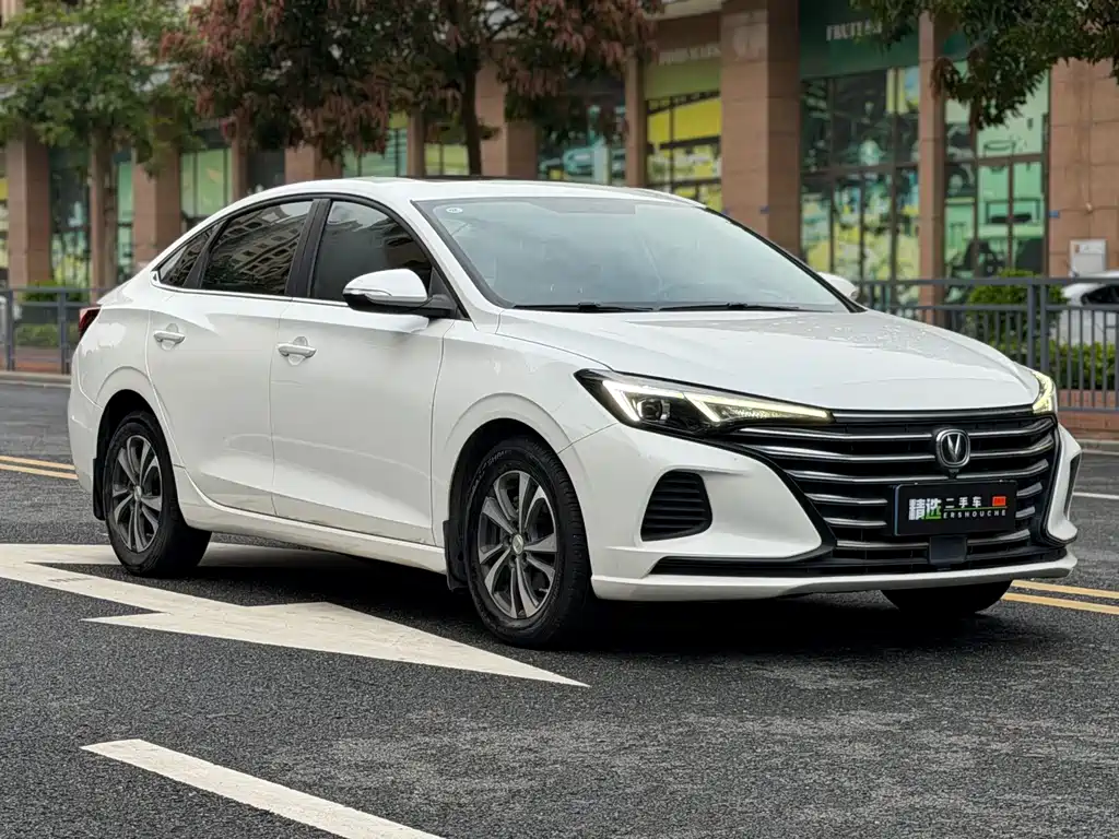 Changan Eado — миниатюра 3