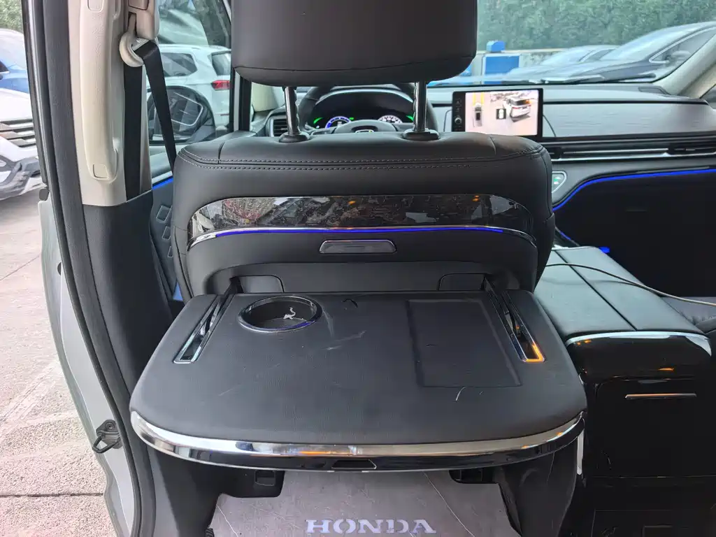 Honda Odyssey — миниатюра 9