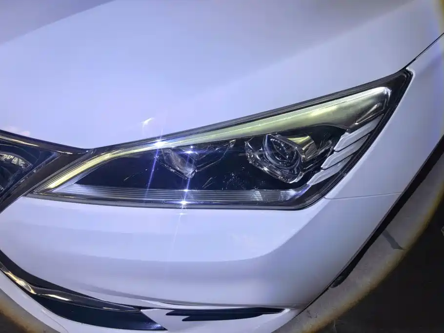 Changan Eado DT — миниатюра 5