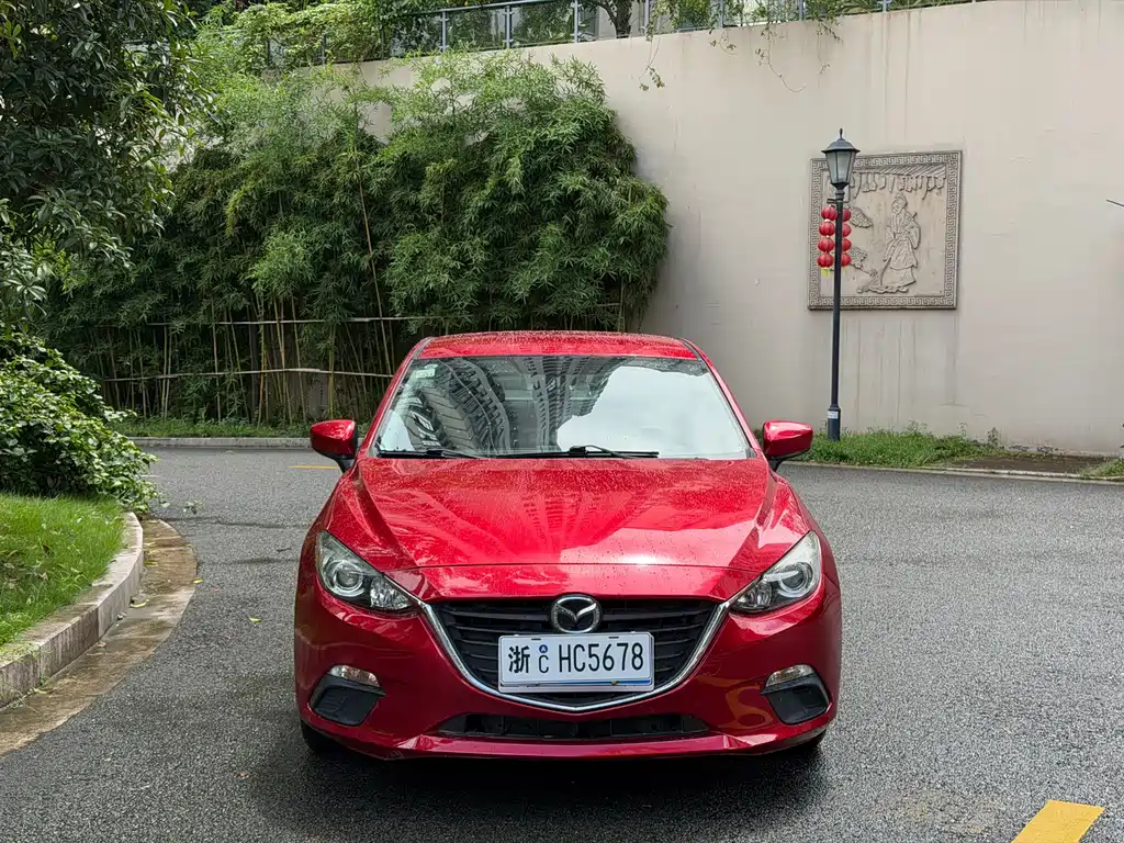 Mazda 3 Axela — миниатюра 2