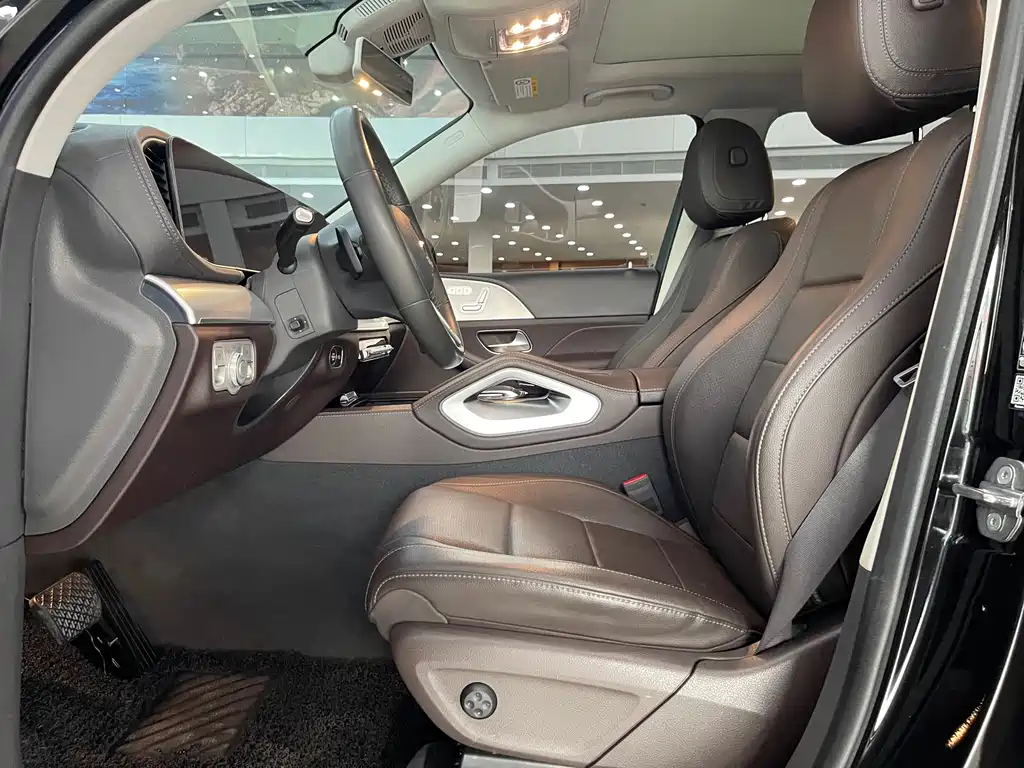 Mercedes-Benz GLE (Import) — миниатюра 4