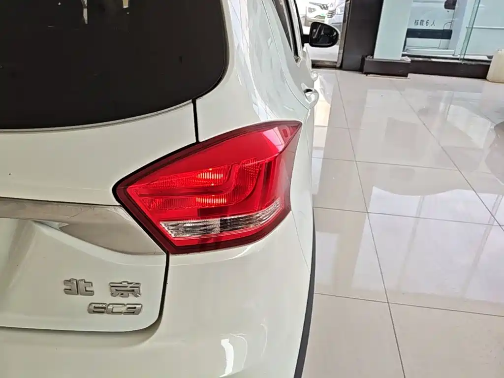 BAIC New Energy EC3 — миниатюра 8