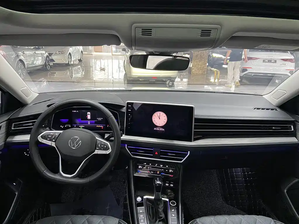 Volkswagen Sagitar 2023 280TSI DSG