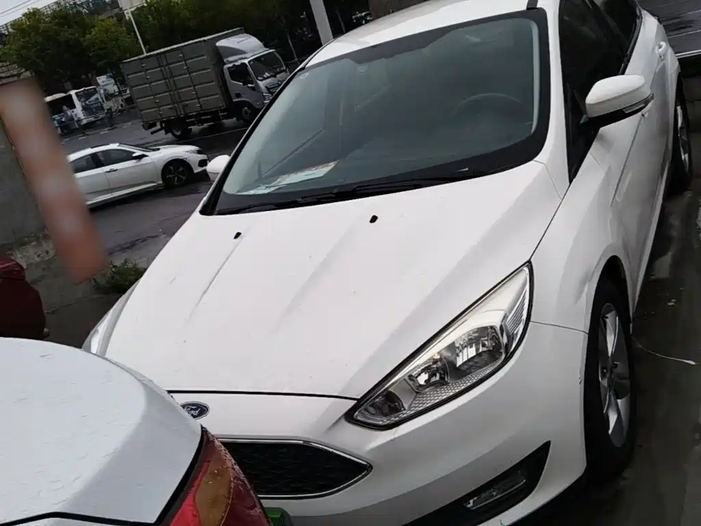 Ford Focus — миниатюра 3