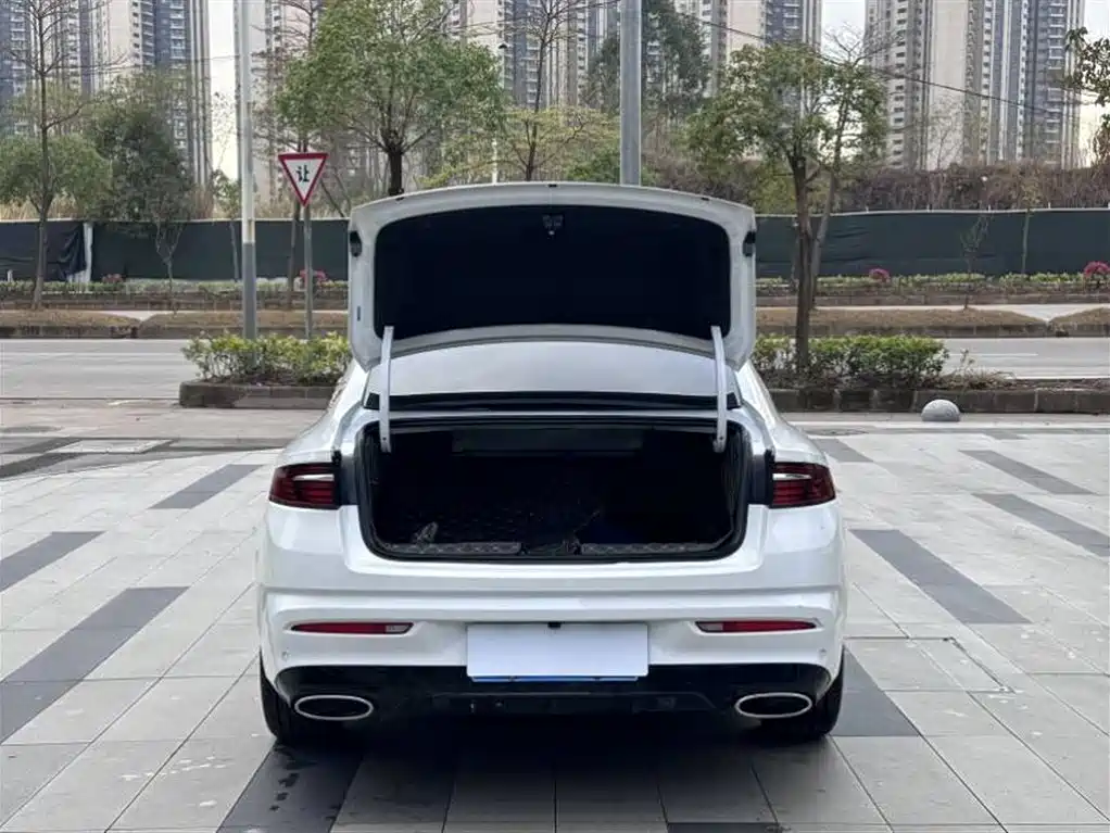 GEELY AUTOMOBILE XINGRUI