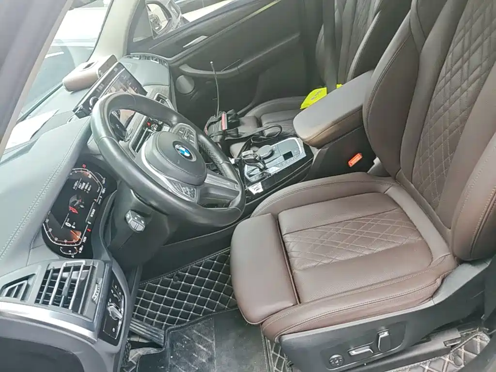 BMW X3 — миниатюра 20