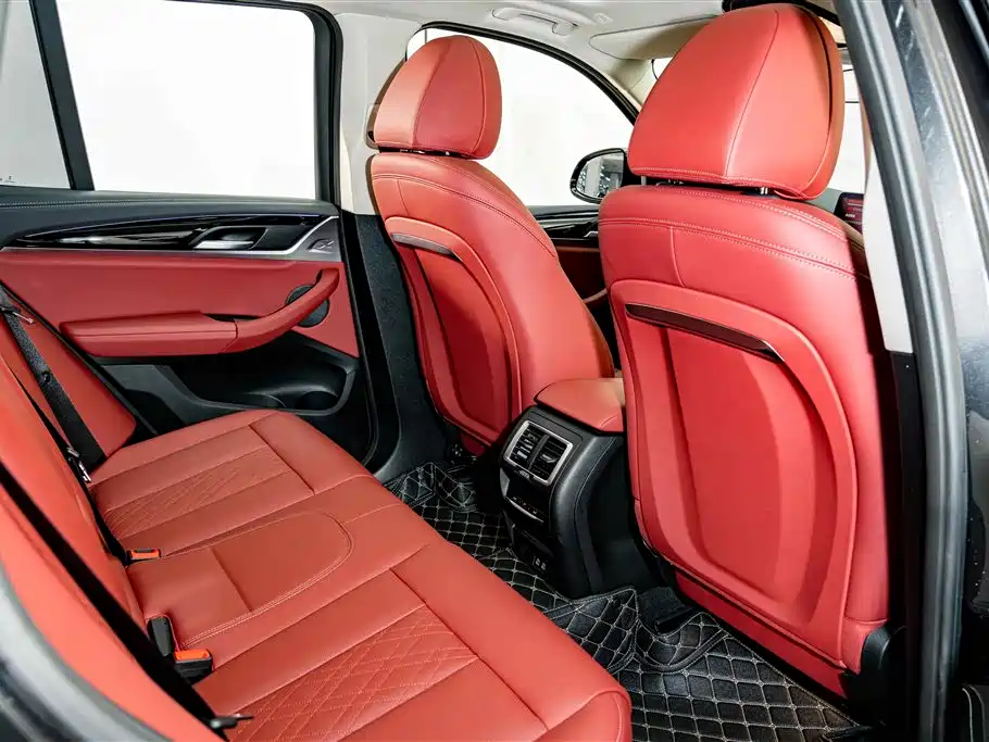 BMW X3 — миниатюра 21