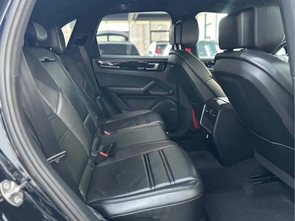 Porsche Cayenne 2018 Cayenne 3.0T