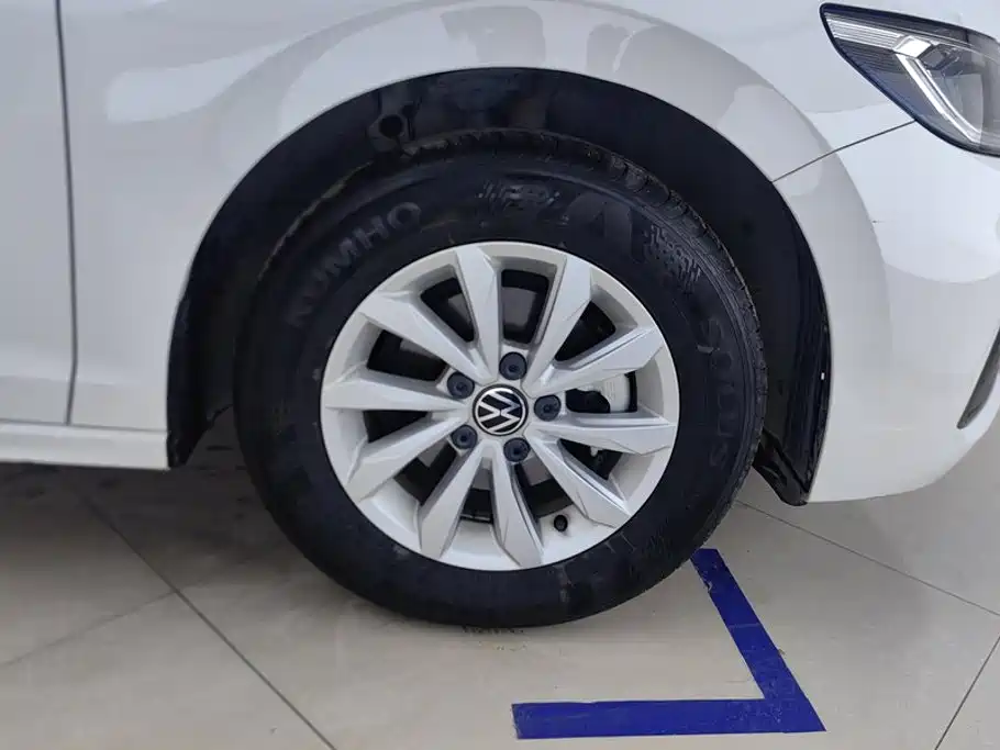 Volkswagen Bora — миниатюра 6