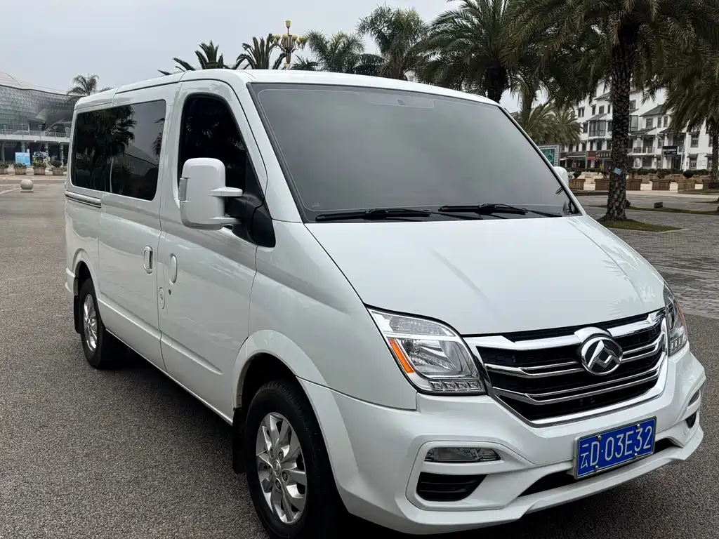 SAIC MAXUS XINTU V80