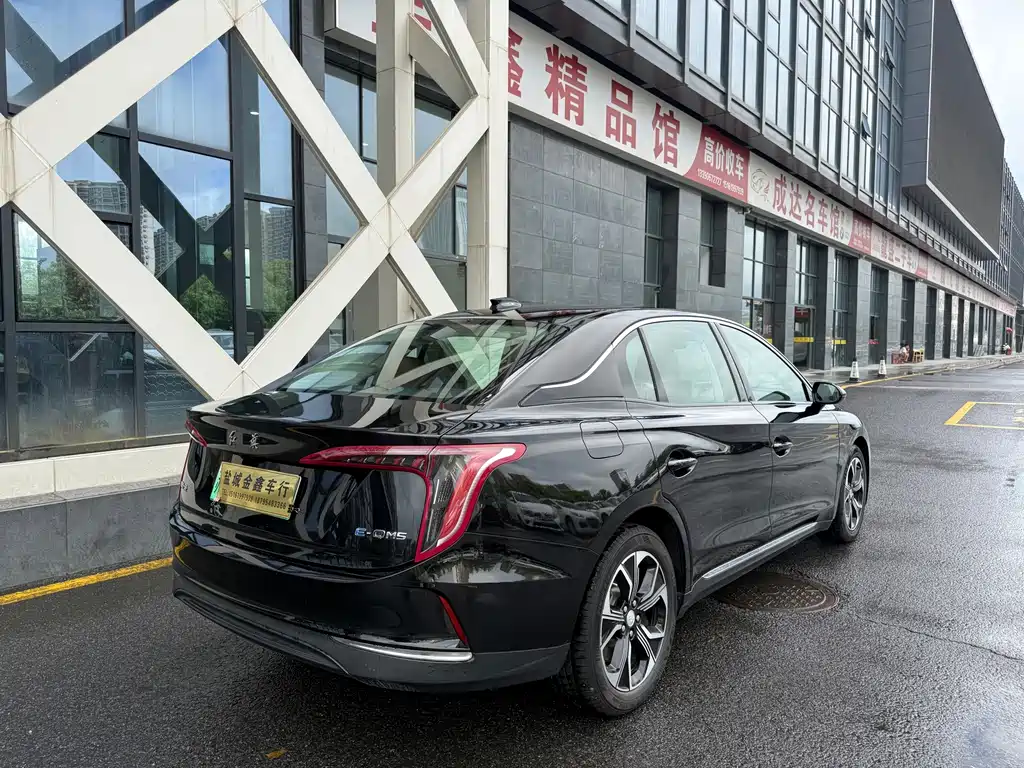 Hongqi Hongqi E-QM5 — миниатюра 23