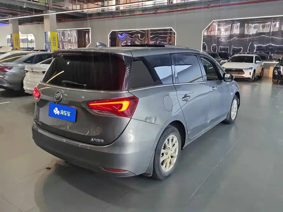 Buick GL6 — миниатюра 3