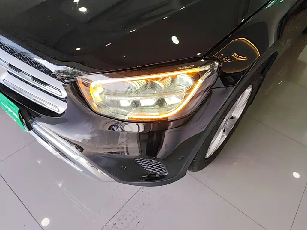 Mercedes-Benz GLC — миниатюра 24