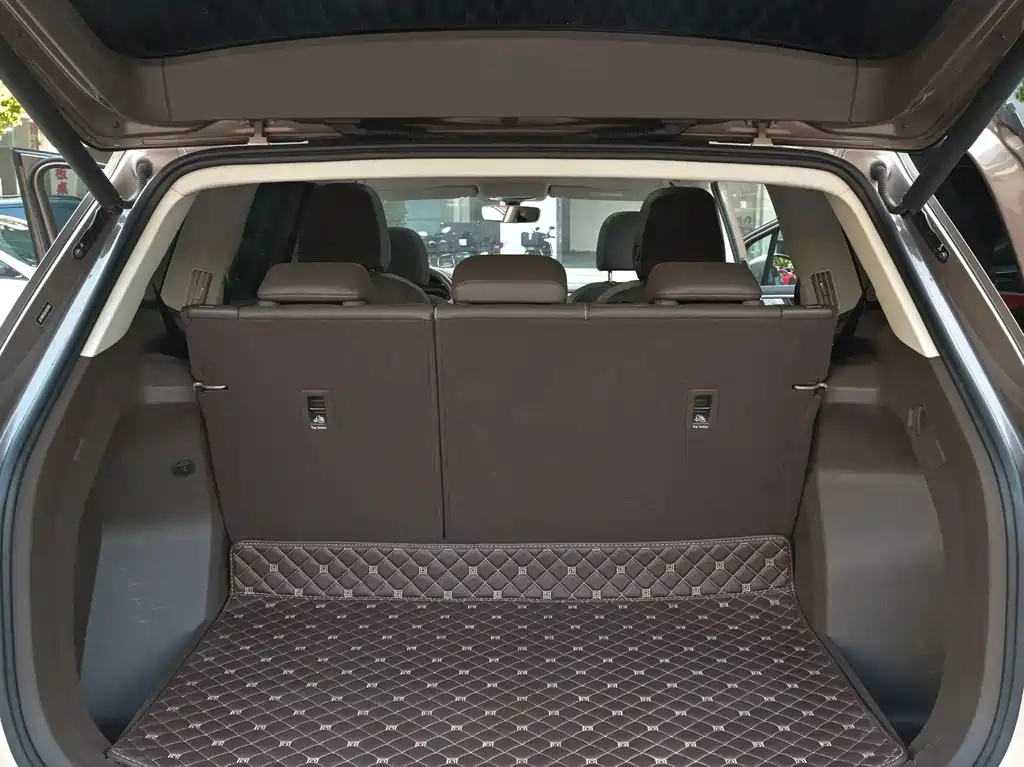 Volkswagen Viloran — миниатюра 8