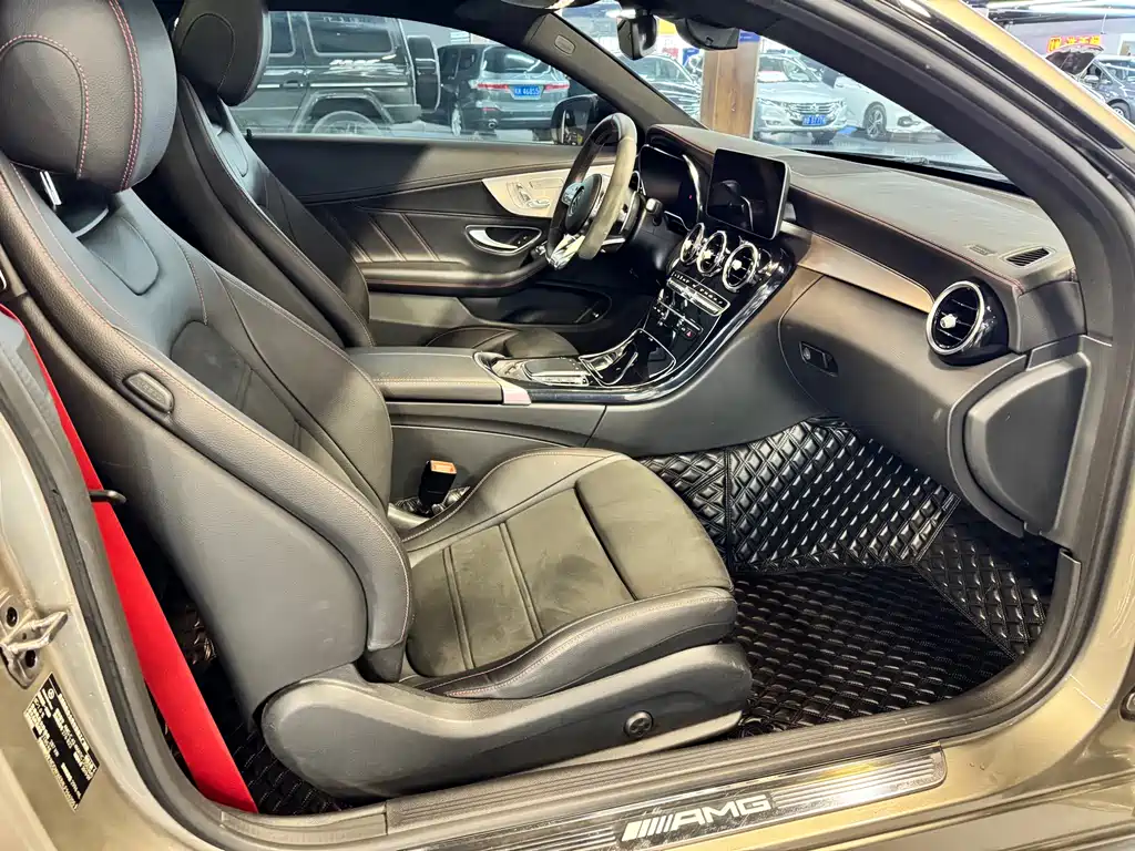 MERCEDES-BENZ C CLASS AMG