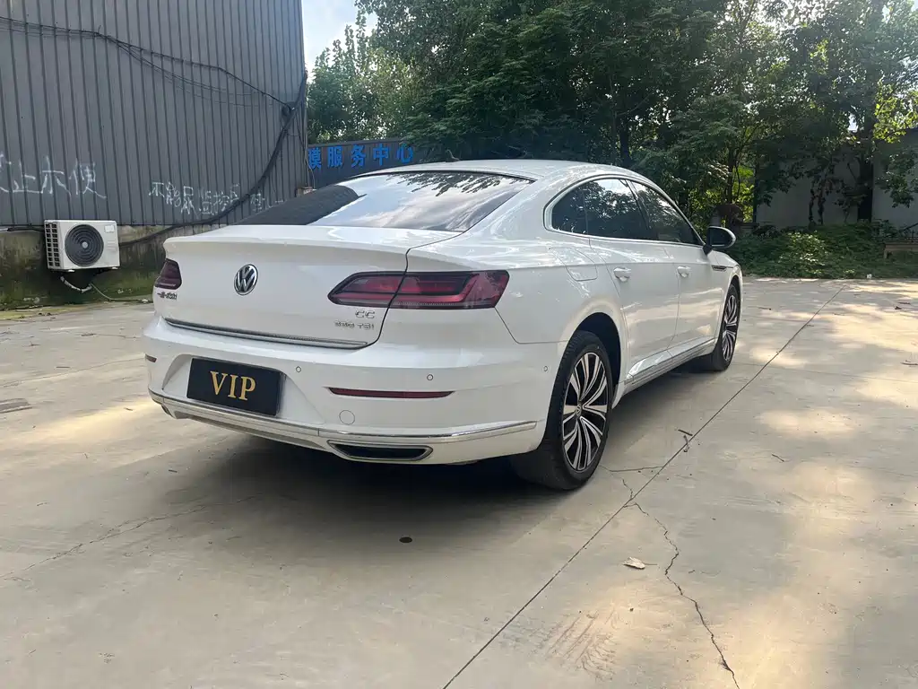 Volkswagen CC — миниатюра 10