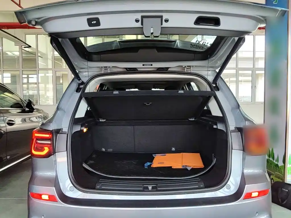 Roewe RX5 New Energy — миниатюра 19