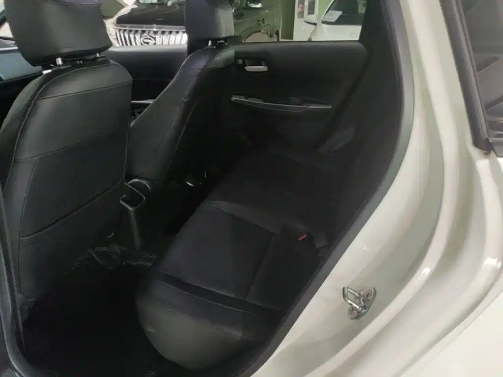 Honda Fit — миниатюра 17