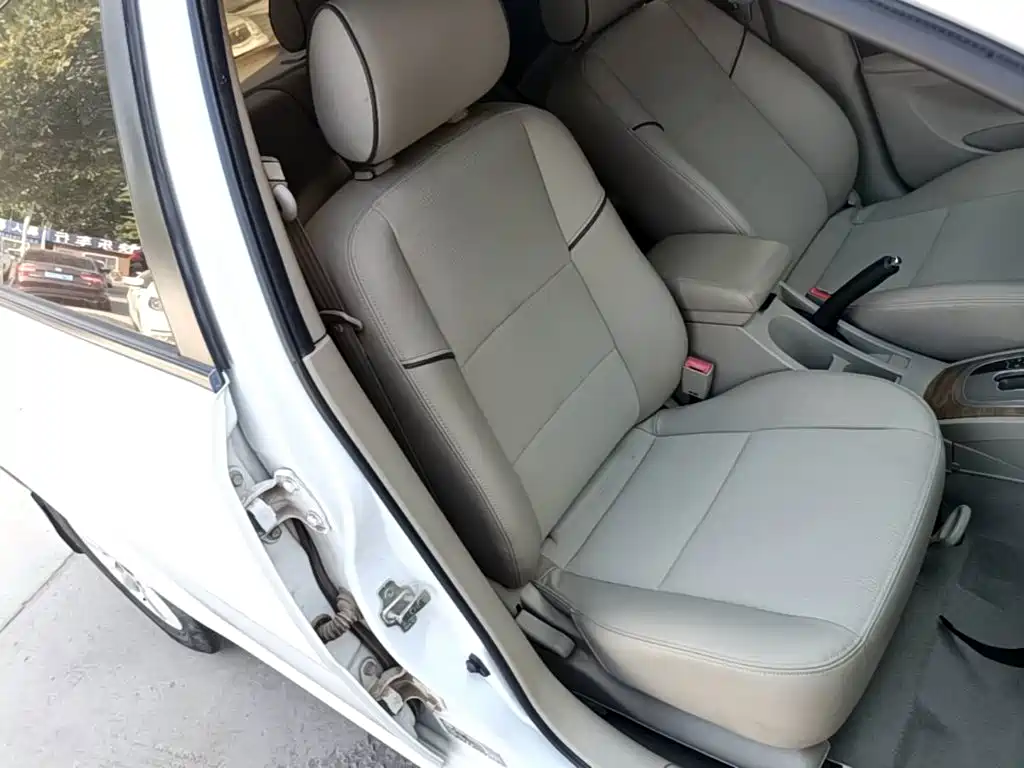 Buick Excelle — миниатюра 25