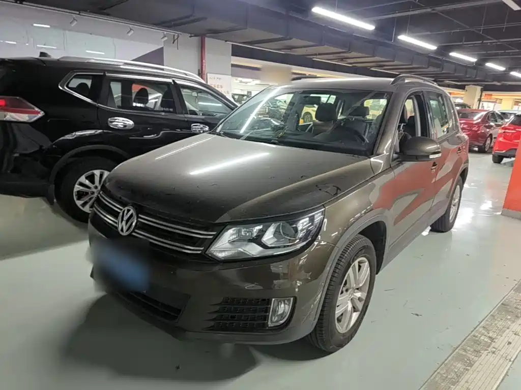 Volkswagen Tiguan — миниатюра 2