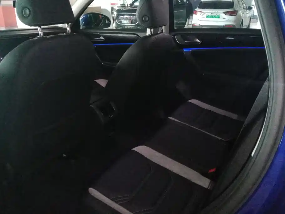 Volkswagen 探岳 GTE — миниатюра 11