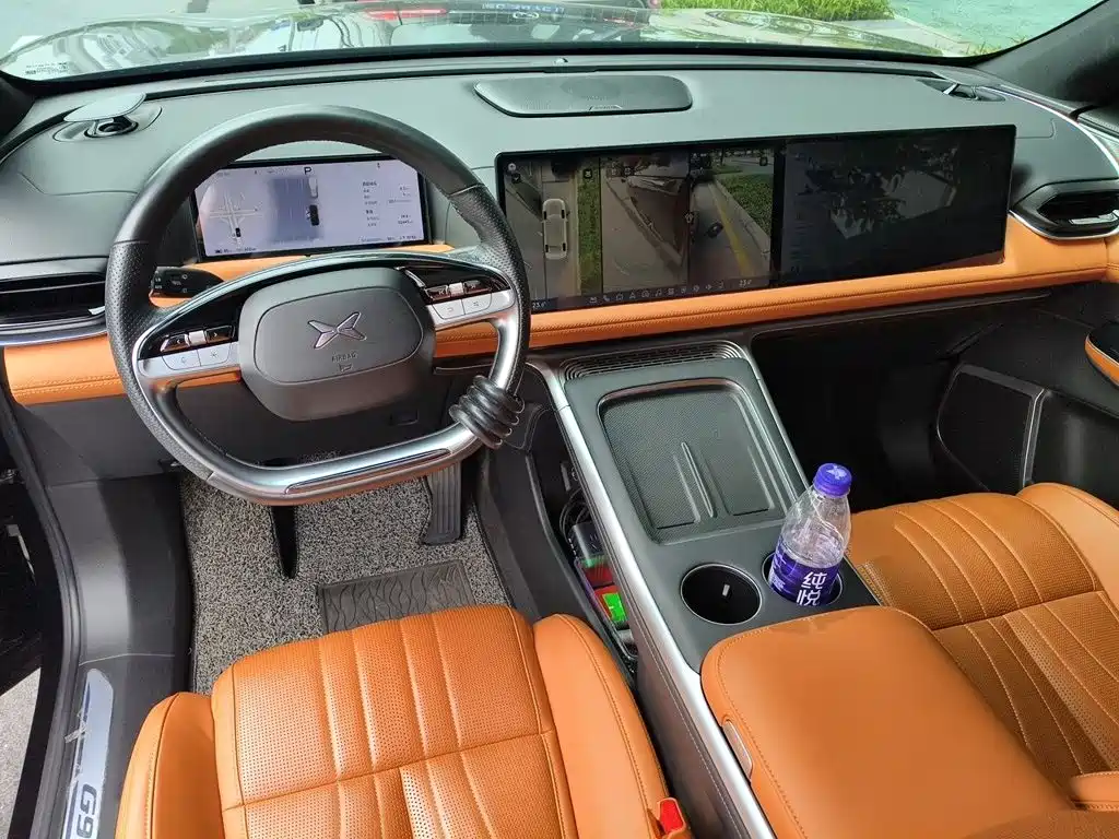 XPeng G9 — миниатюра 5