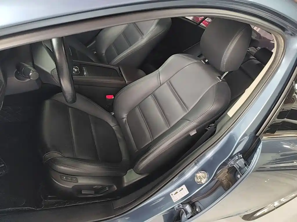 Mazda Atenza — миниатюра 15