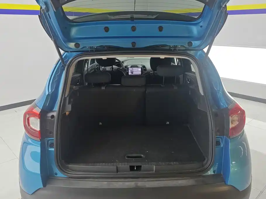 Renault Captur — миниатюра 4