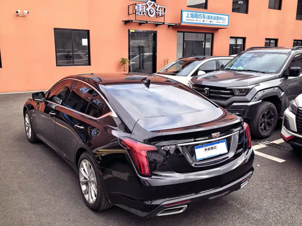 CADILLAC CT5