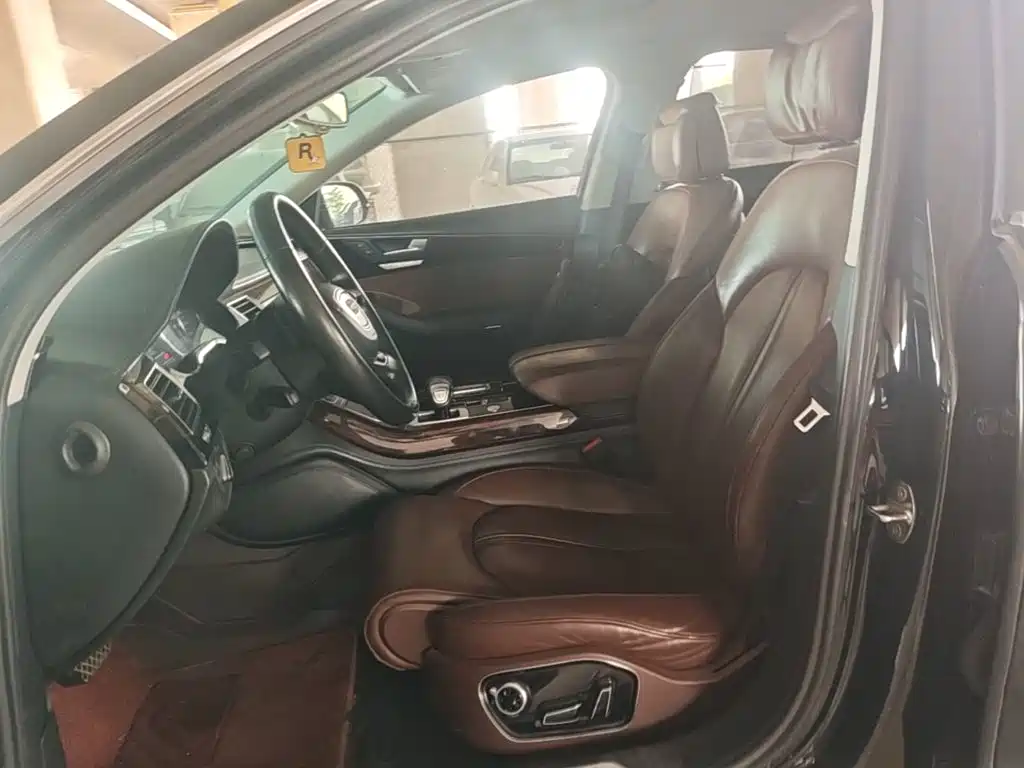 Audi A8 — миниатюра 15