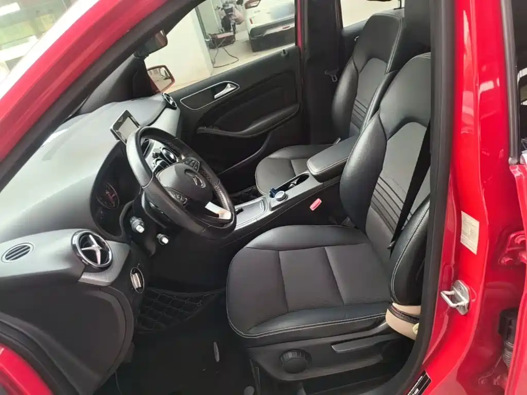 Mercedes-Benz B-Class — миниатюра 15