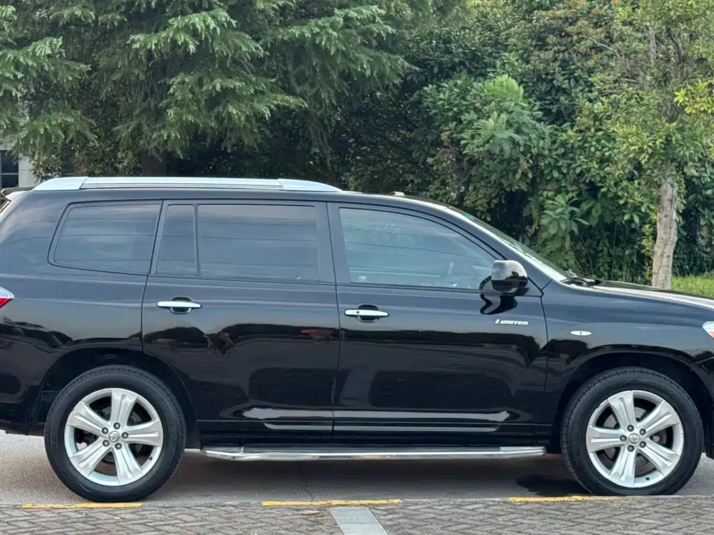 Toyota Highlander — миниатюра 6