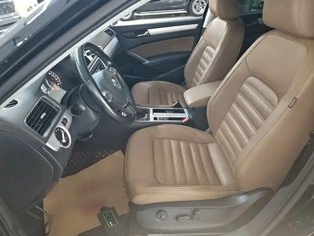 Volkswagen Passat — миниатюра 15
