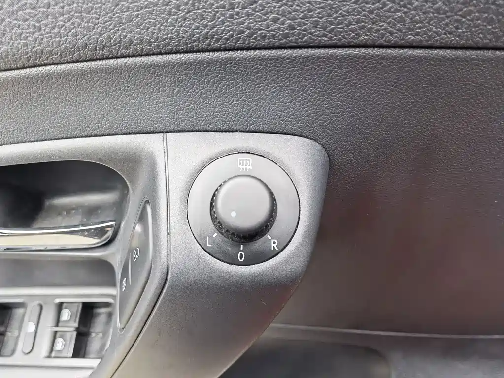 Volkswagen Polo — миниатюра 14