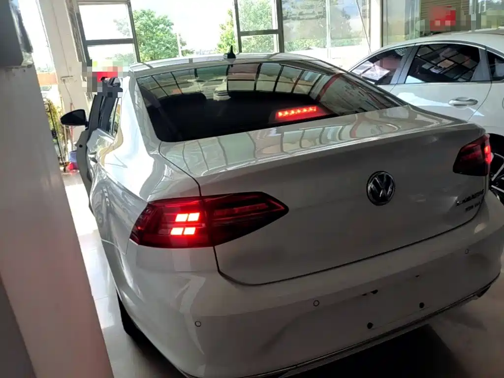 Volkswagen Lamando — миниатюра 5
