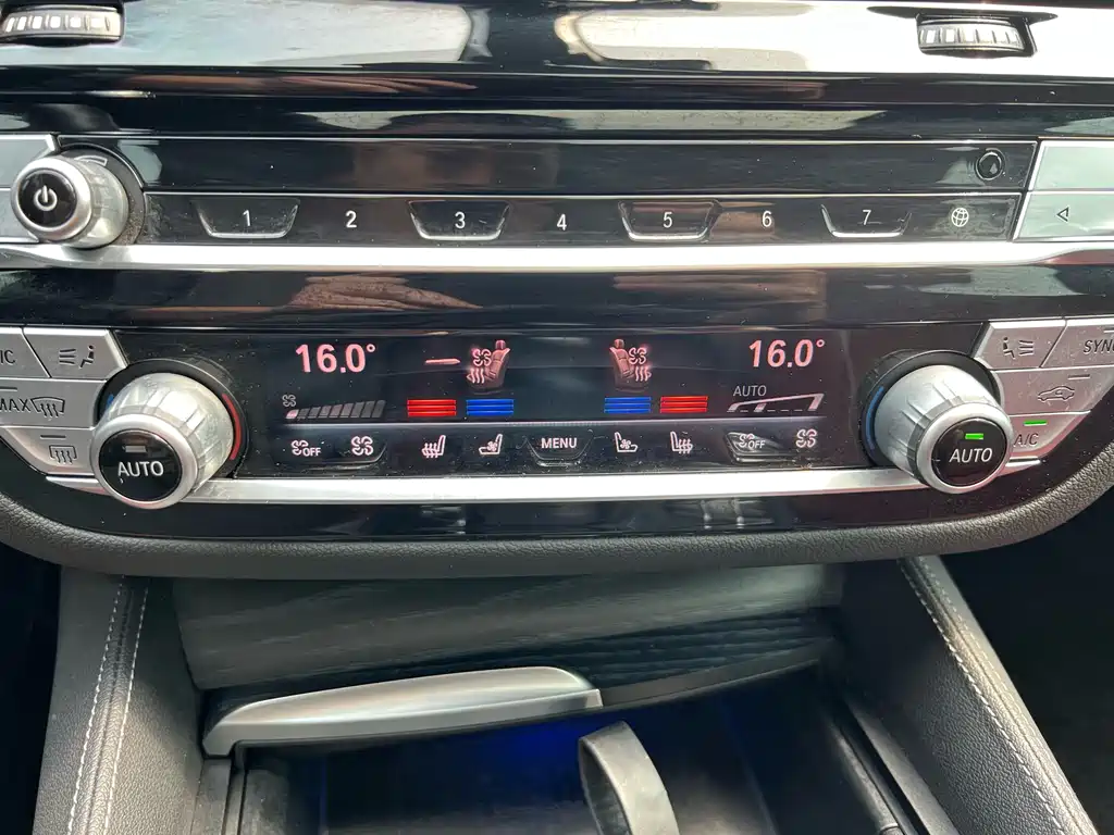 BMW 5 Series 5 2022 530Li Premium M Sport