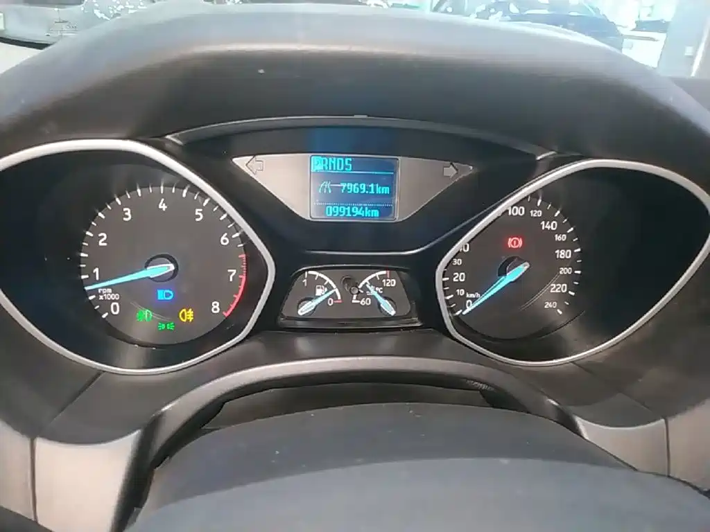 Ford Focus — миниатюра 12