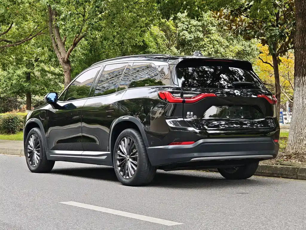 NIO NIO ES8