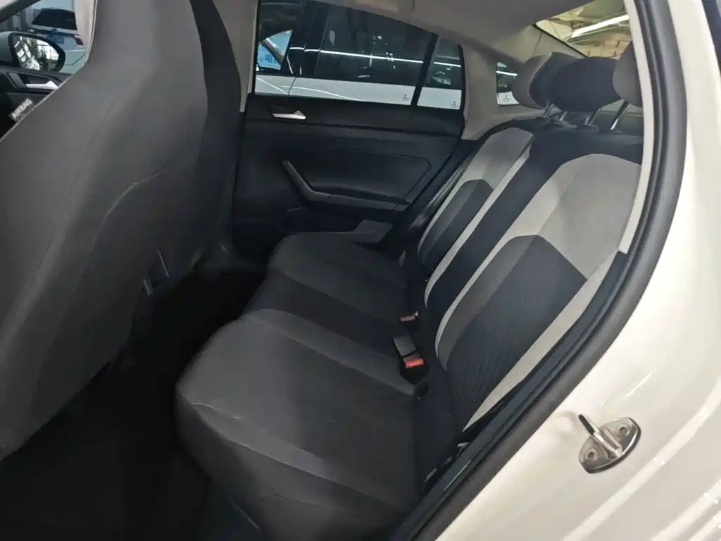 Volkswagen Lavida — миниатюра 17