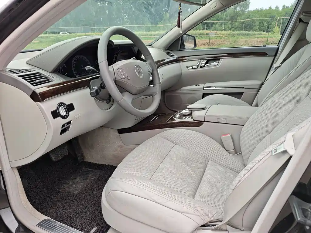 Mercedes-Benz S-Class S 2012 S 300 L Grand Edition