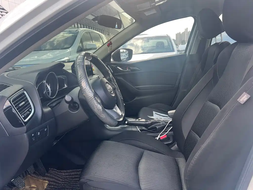 Mazda 3 Axela — миниатюра 4