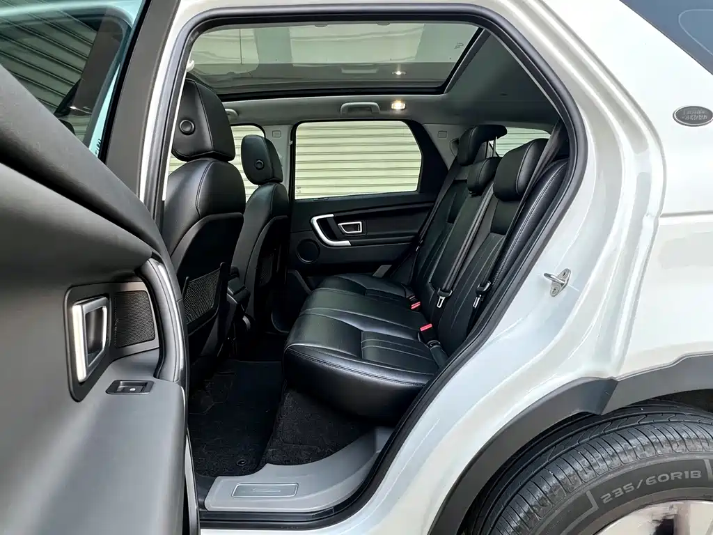 Land Rover Discovery Sport — миниатюра 5