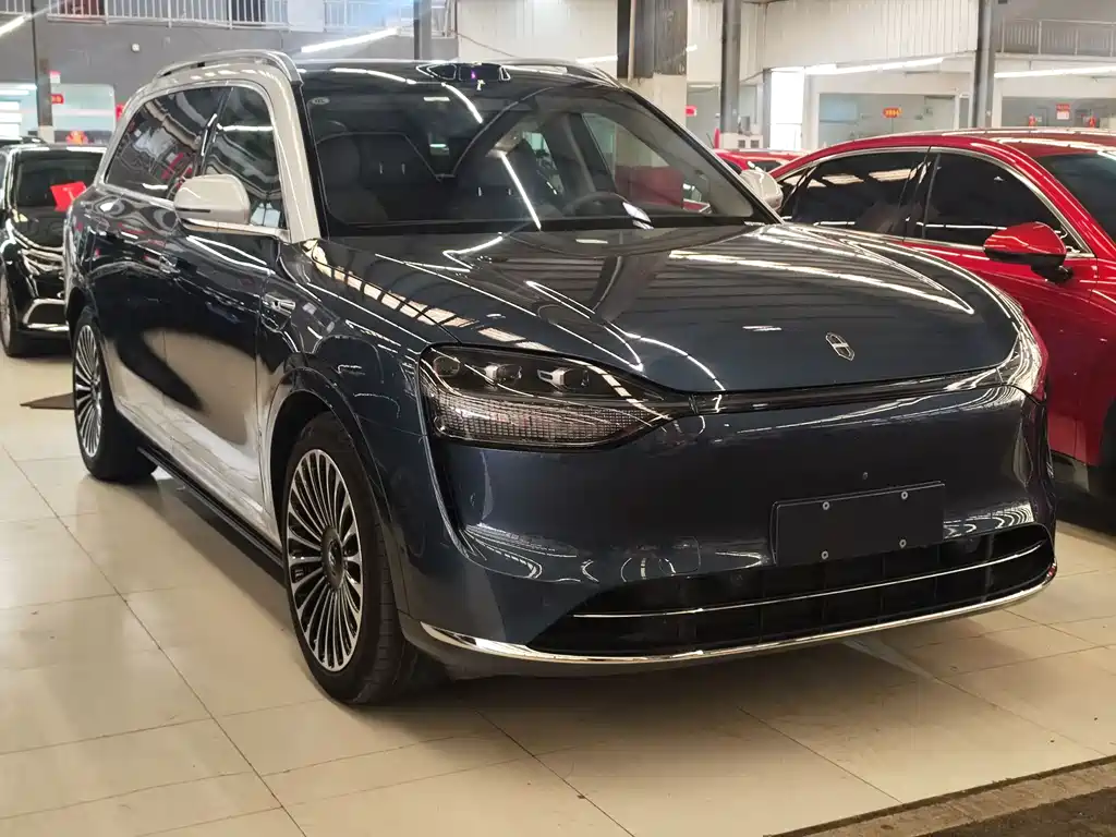 AITO ASK THE WORLD M9