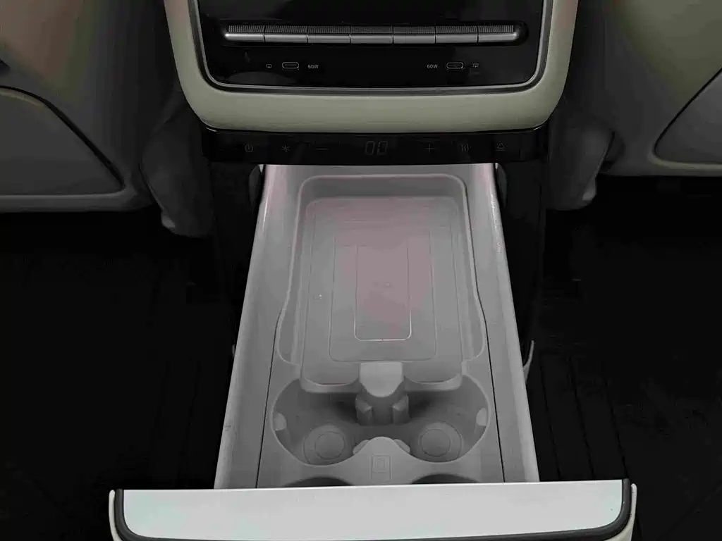Li Auto Li L9 — миниатюра 19