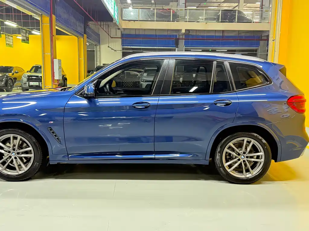 BMW X3 — миниатюра 8