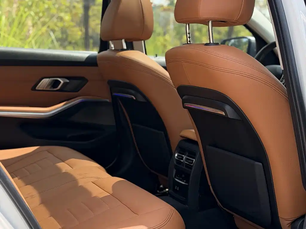 BMW 3 Series — миниатюра 16